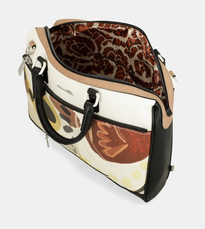 6157